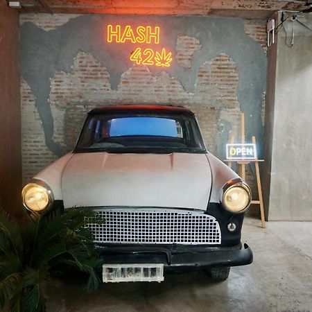 Silom Soi 3 Hash Apartment Hip And Funky With Rooftop View Bangkok Luaran gambar