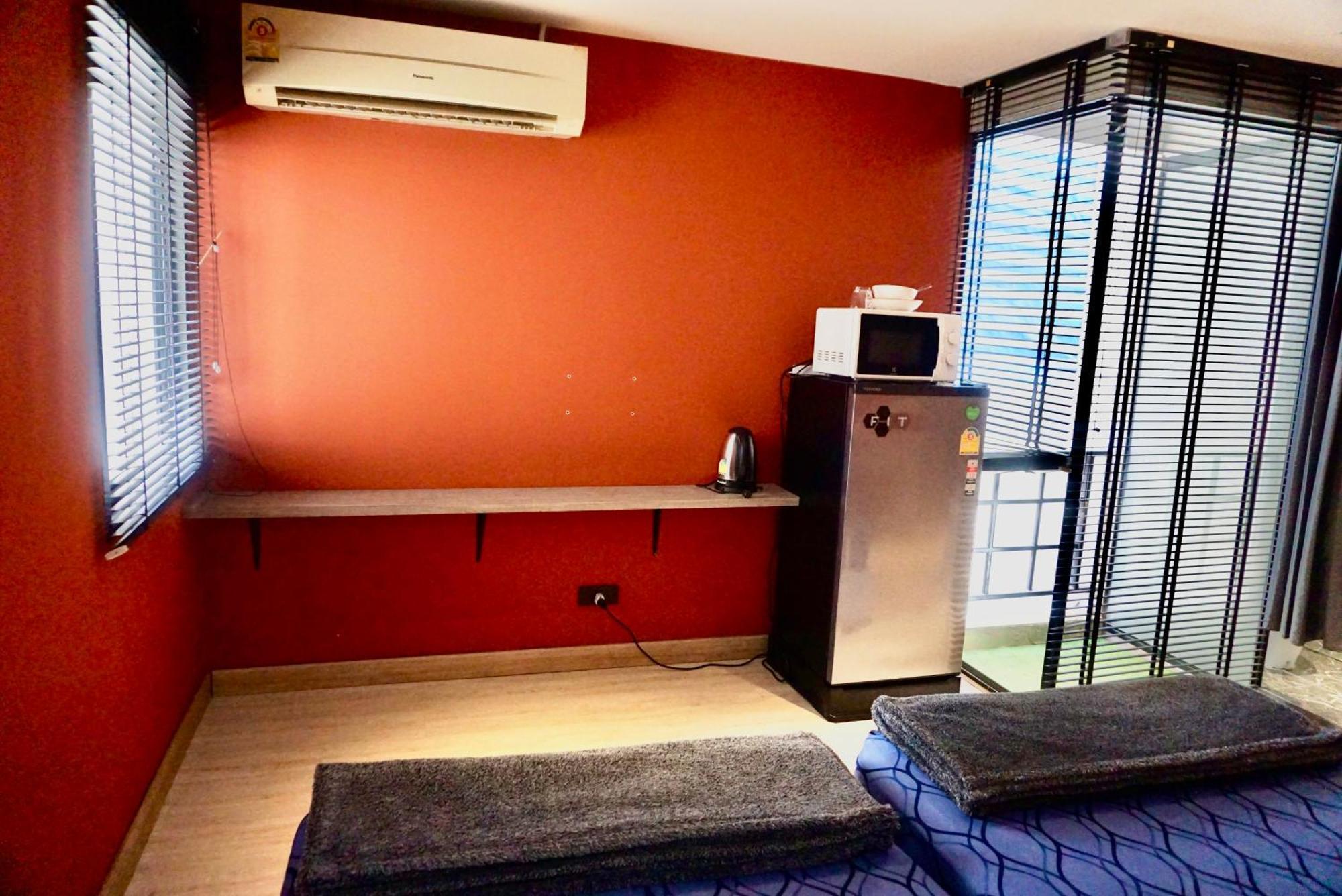 Silom Soi 3 Hash Apartment Hip And Funky With Rooftop View Bangkok Luaran gambar