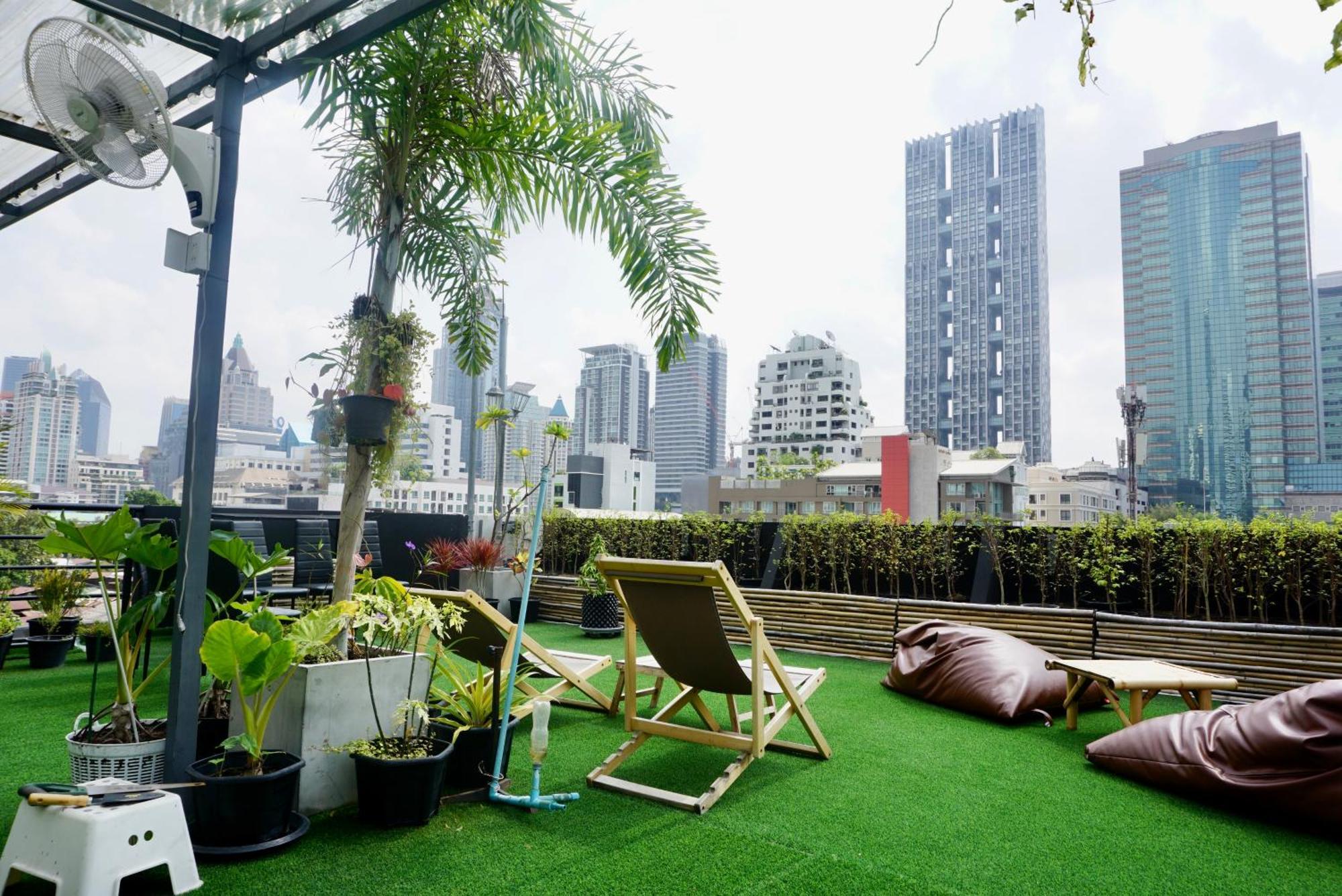 Silom Soi 3 Hash Apartment Hip And Funky With Rooftop View Bangkok Luaran gambar