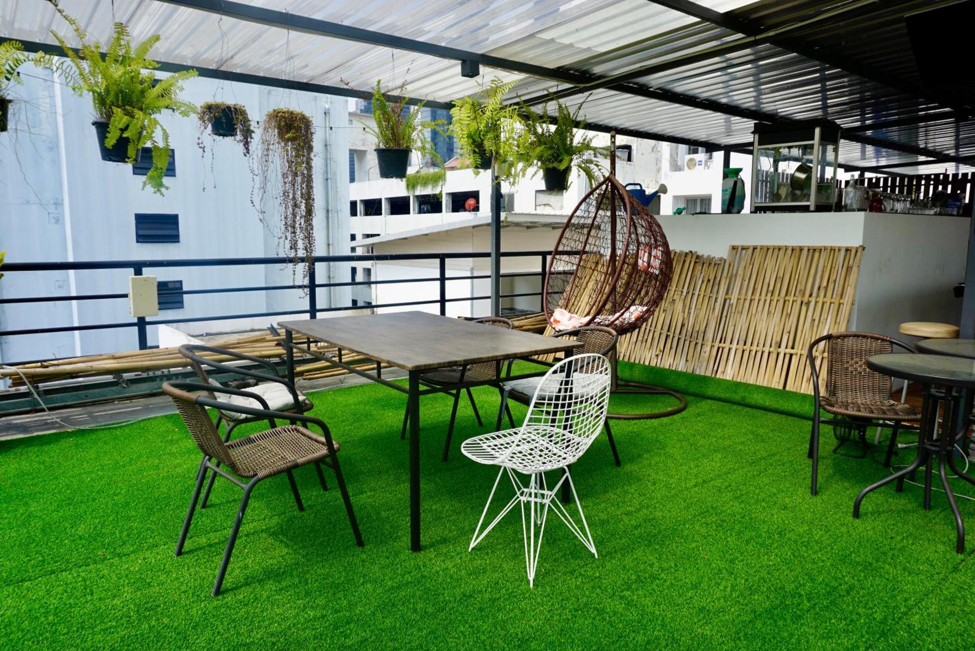Silom Soi 3 Hash Apartment Hip And Funky With Rooftop View Bangkok Luaran gambar